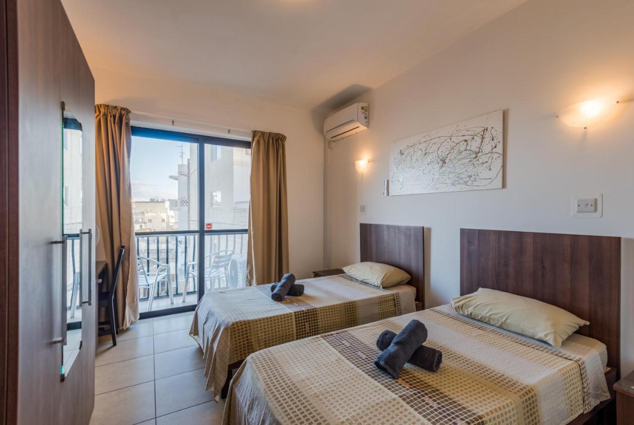 Seashells 2 Bedroom Apartment With Sunny Terrace With Stunning Sea Views - By Getawaysmalta St. Paul's Bay Exterior foto